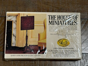 THE HOUSE OF MINIATURES QUEEN ANNE FIRE SCREEN NO. 40021 NEW IN SEALED BOX